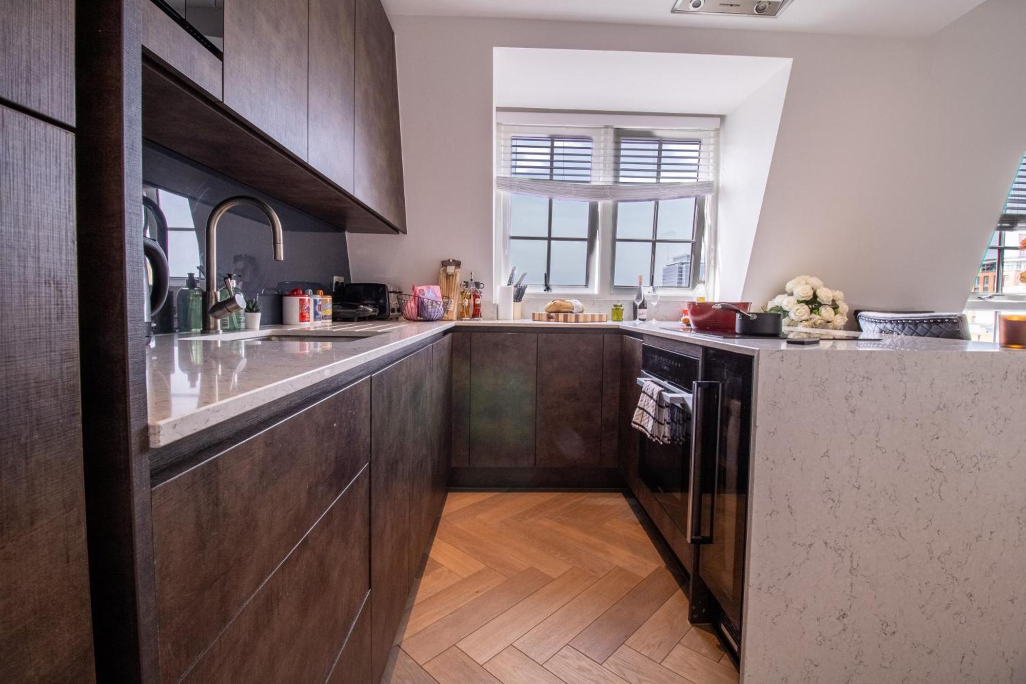 Luxurious 1-Bedroom Penthouse In Marble Arch 71 London Ngoại thất bức ảnh