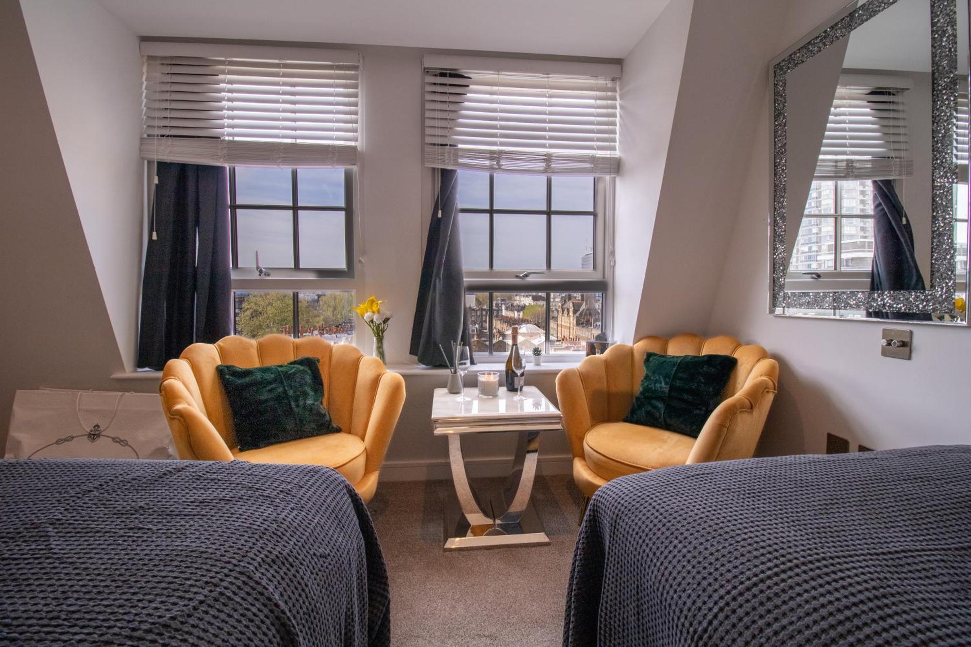 Luxurious 1-Bedroom Penthouse In Marble Arch 71 London Ngoại thất bức ảnh