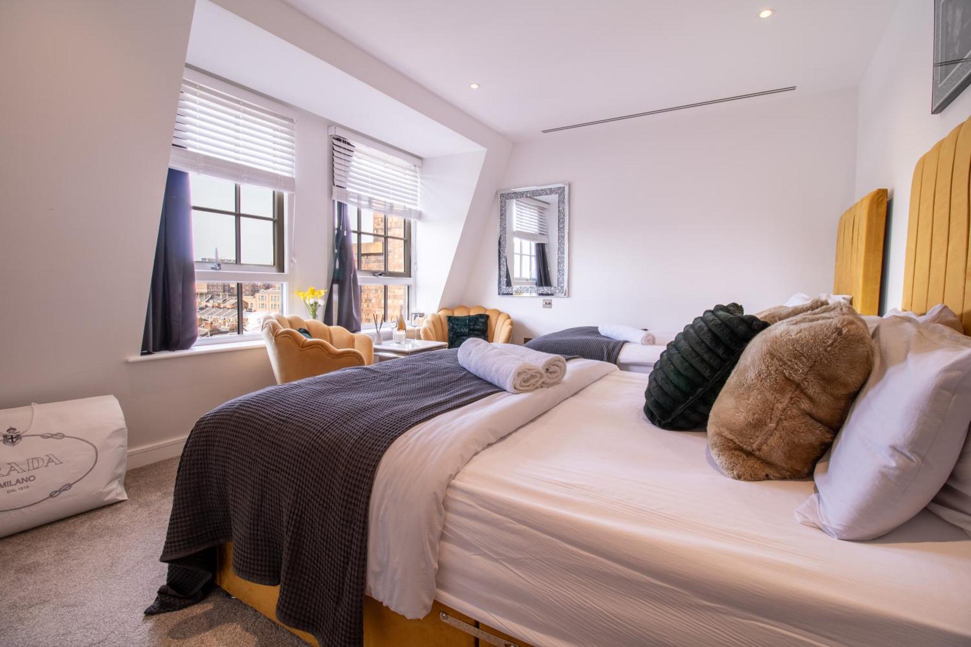 Luxurious 1-Bedroom Penthouse In Marble Arch 71 London Ngoại thất bức ảnh